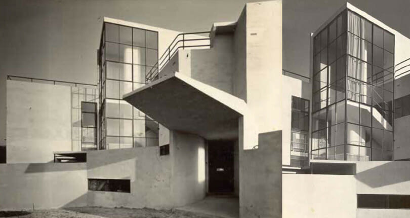 Connell’s White House