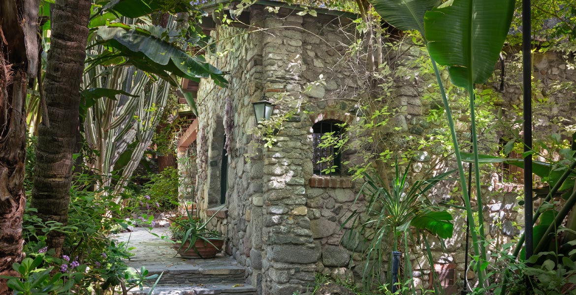 Casa de Pajaros, 1928-1945