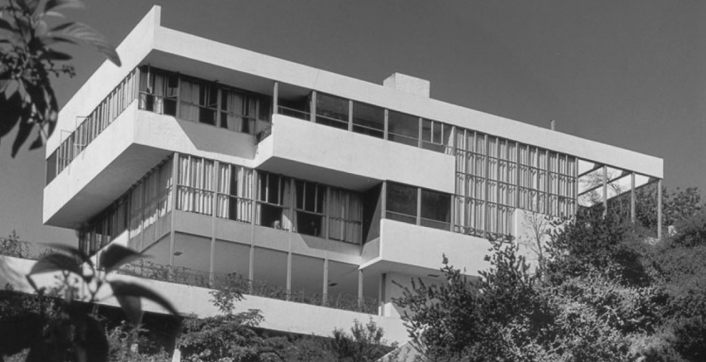 Richard NeutraDesigned Lovell Health House in Los Angeles Sells for 8