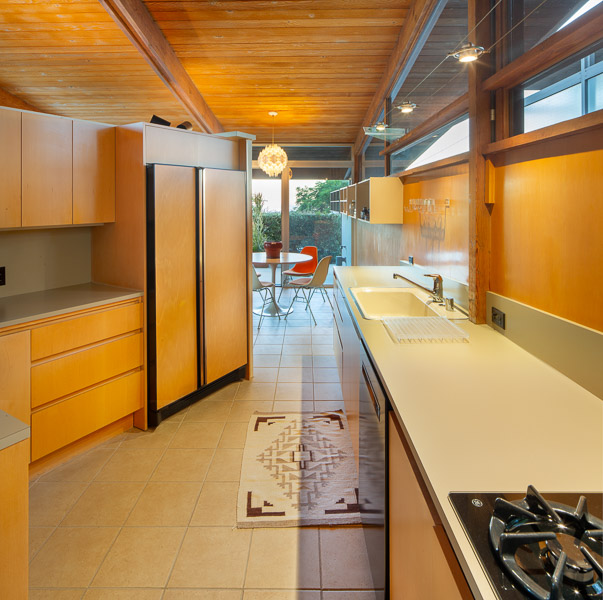 The Paul and Rose Stoleroff House, HCM #721