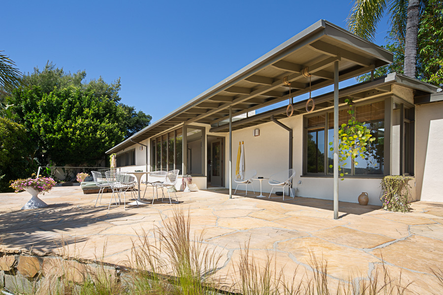 The ‘Pyramid Bungalow’