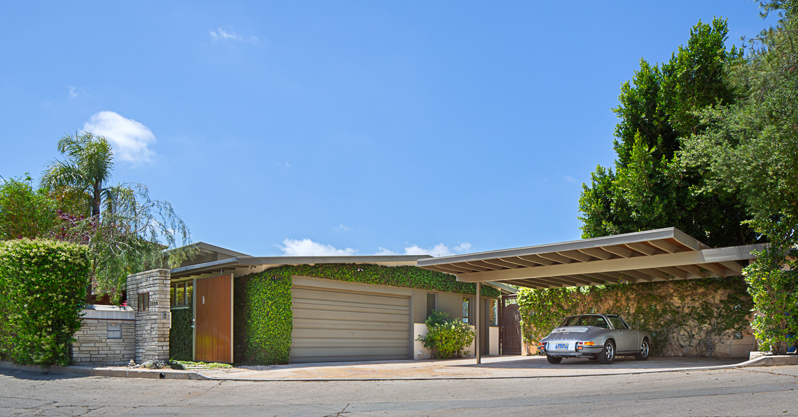 The ‘Pyramid Bungalow’