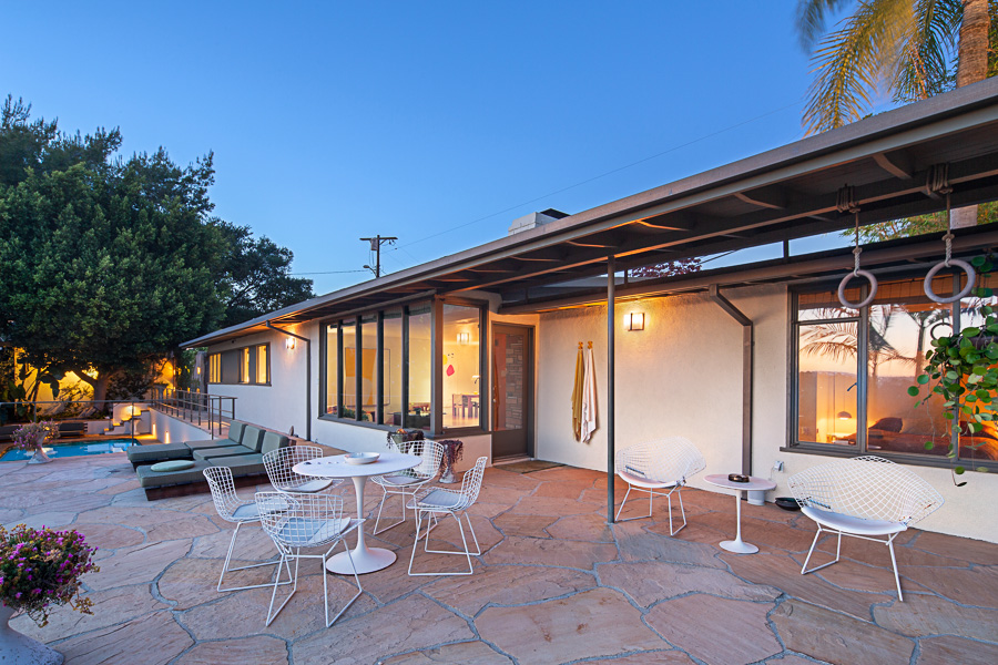 The ‘Pyramid Bungalow’
