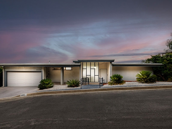 The Thomas Young Residence, 1962