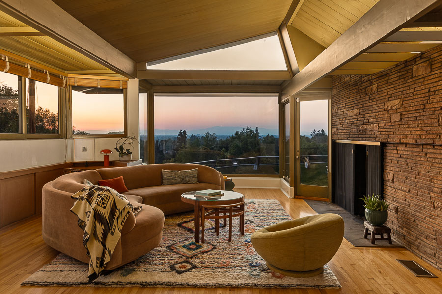 The Roxy Roth House, 1946