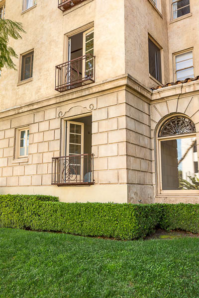 The Warwick Condominiums, 1928