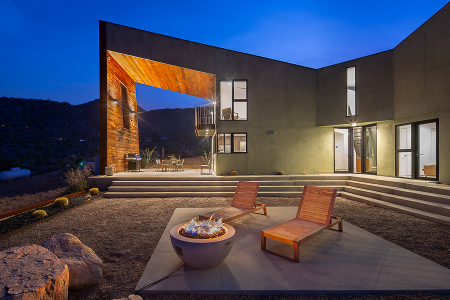 Desert Moon Retreat, 2020