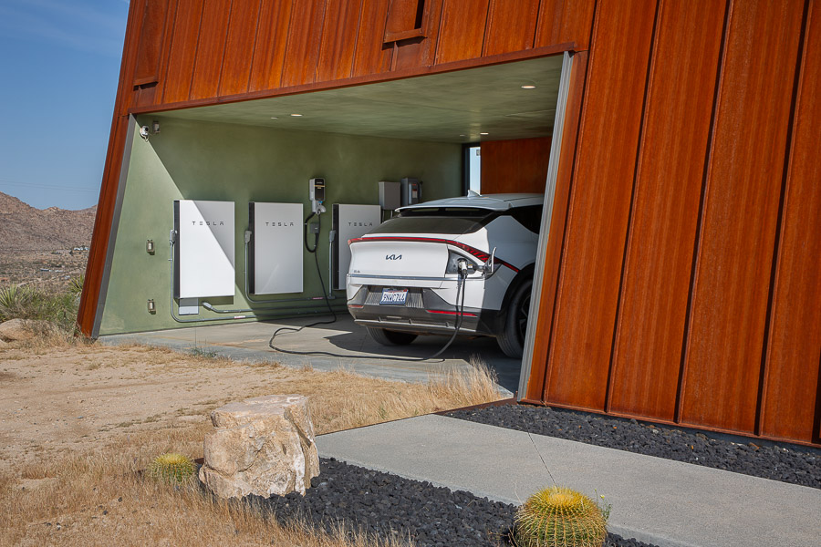 Desert Moon Retreat, 2020